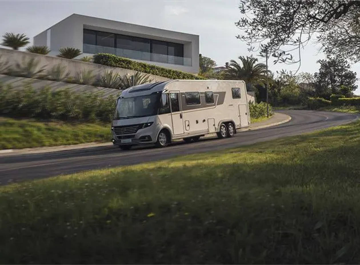 Ilustrační obrázek k článku: Znovu oceněný SUPERSONIC, šestou cenu is odnesl z Golden Motorhome 2024