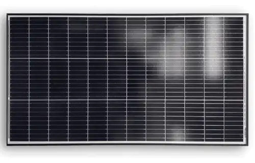 Solární panel na střeše